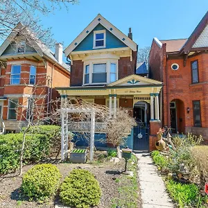 Elliott House Bed & Breakfast
