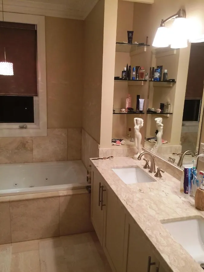Guest house Luxury Home - Upper Toronto Beaches Canada