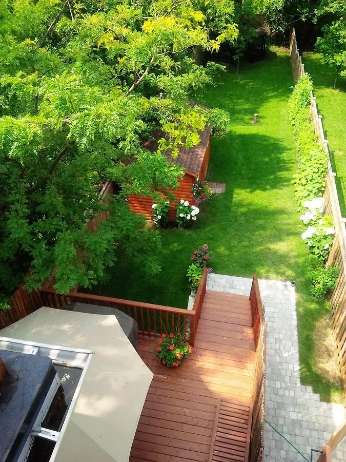 Luxury Home - Upper Toronto Beaches Guest house